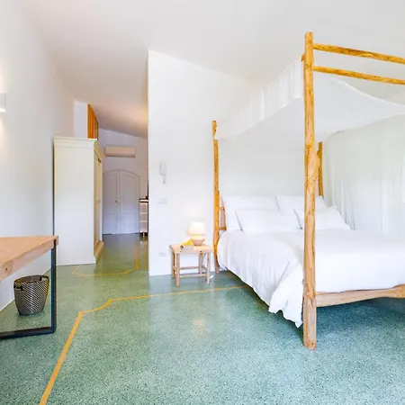 Mandarina Private Pool Apartment *