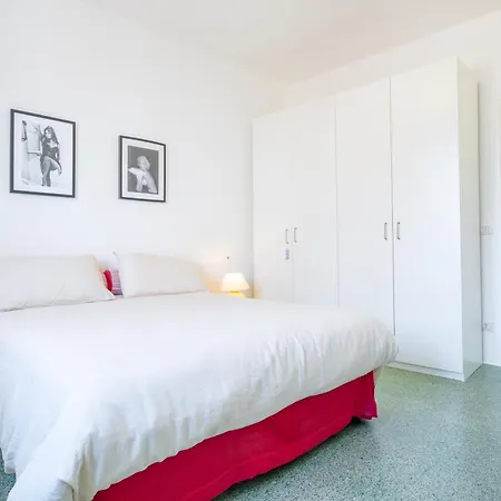Mandarina Private Pool Apartment