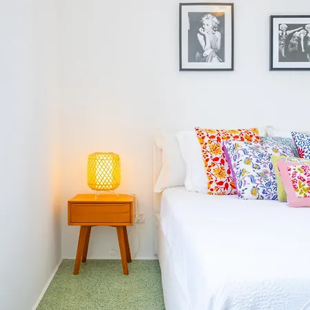 Mandarina Private Pool Apartment *