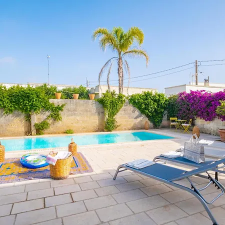 Mandarina Private Pool *