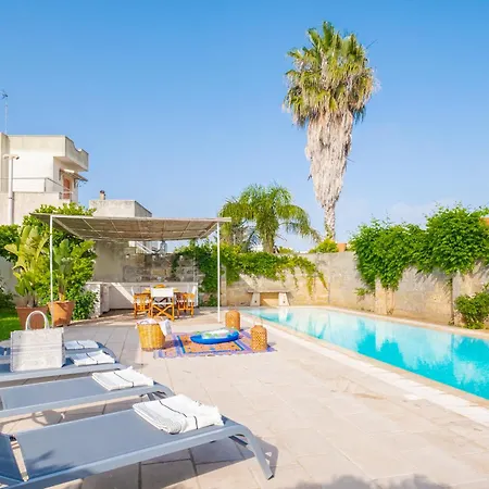 Mandarina Private Pool * Diso