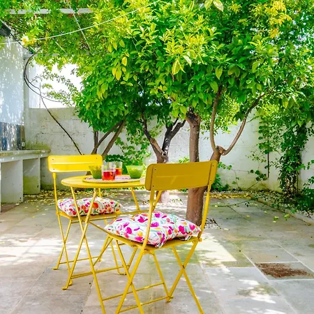 Mandarina Private Pool Διαμέρισμα